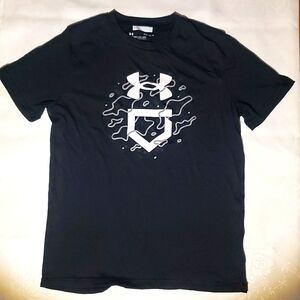 Under Armour Boys T-shirt Size YLG